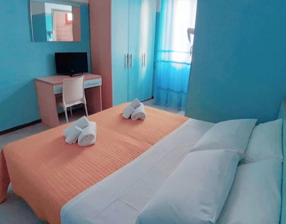 Hotel Silvana Beach Rimini Esterno foto